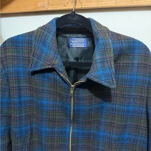 Pendleton 1950s shadow plaid, virgin wool, full zip sports coat. See measurement